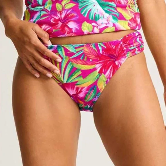 Tommy Bahama Island Cays Fiesta Reversible Shirred Hipster Bikini Bottoms - Picture 2 of 16